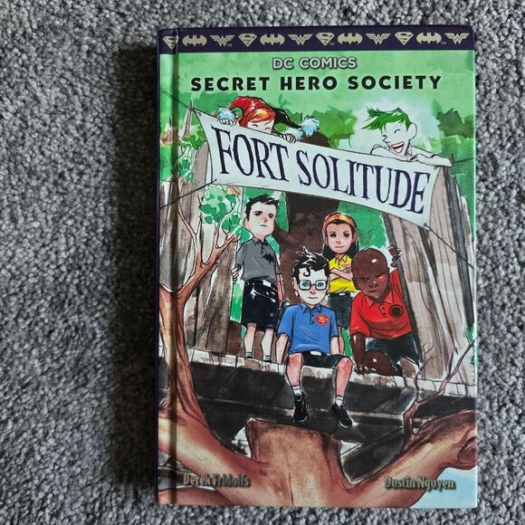DC Comics Secret Hero Society: Fort Solitude Book Hardcover Youth Kids Teen Read - Picture 2 of 2